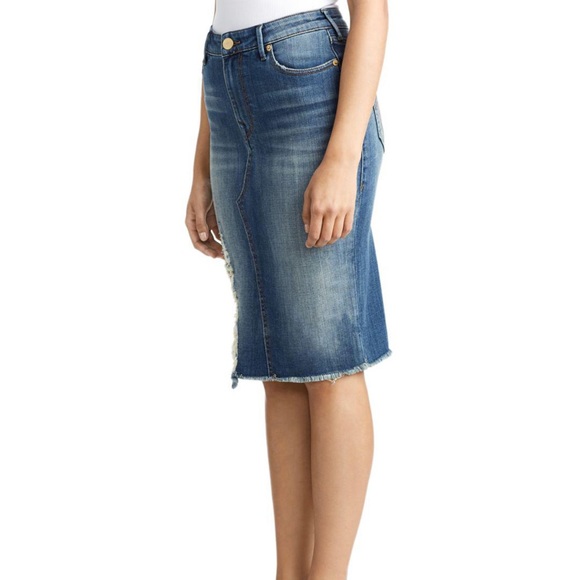 NWOT! TRUE RELIGION, Denim Skirt - Picture 2 of 9
